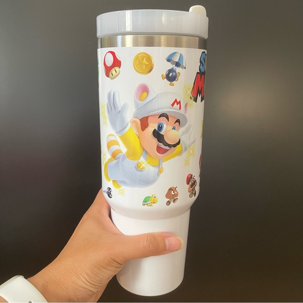Custom 40 oz Tumbler Nintendo Super Mario Bros tumbler with hand carry handle.